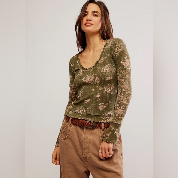 🌻🆕FREE PEOPLE We The Free Clover Printed Thermal-Army Combo-Size XS, S & M - Picture 7 of 12